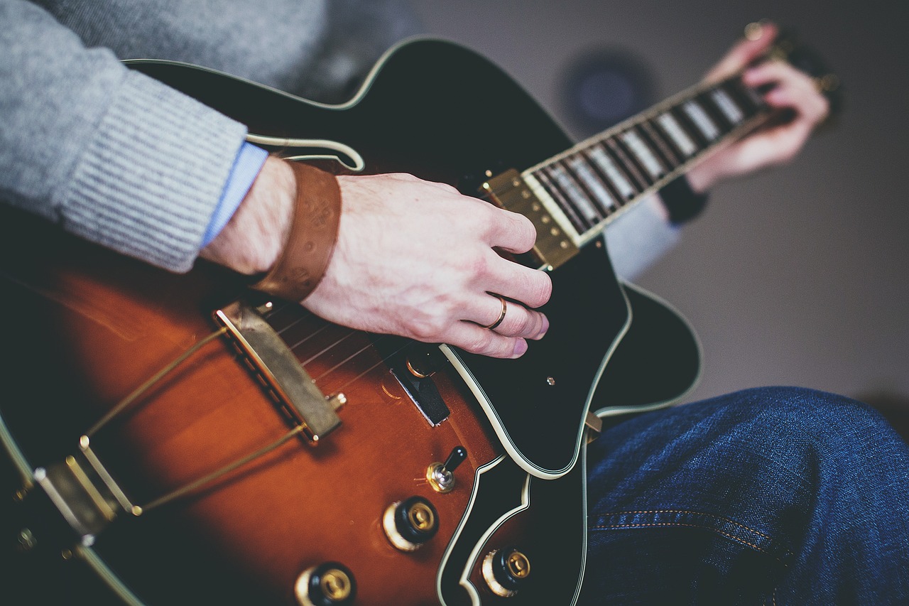 Strumming